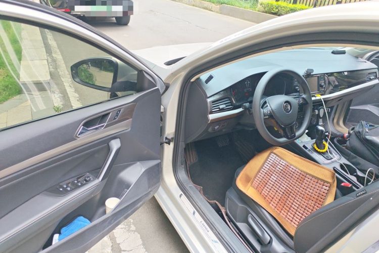Used Volkswagen Lavida 2019 1.5L Automatic Comfort Edition China VI Standard Driver Seat
