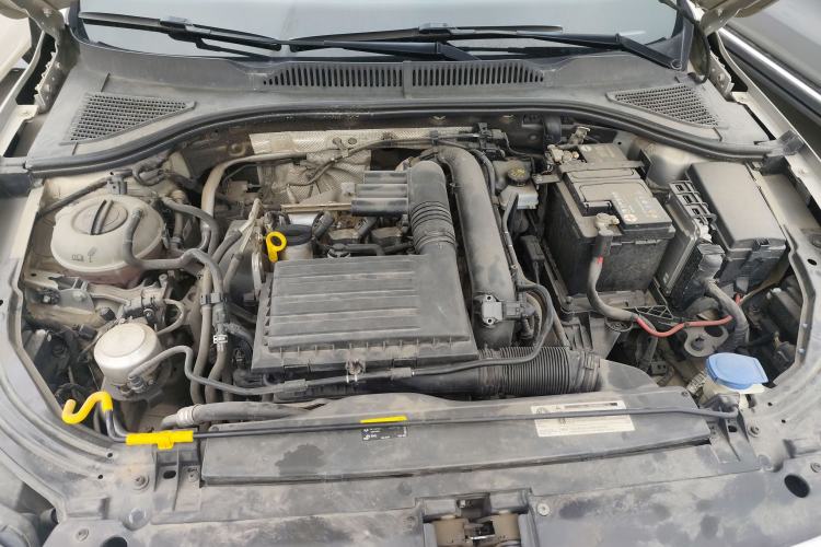 Used Volkswagen Lavida 2019 280TSI DSG Comfort Edition China VI standard Engine Bay