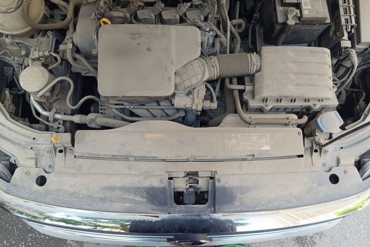 Used Volkswagen Lavida 2019 1.5L Automatic Comfort Edition China VI Standard Engine Bay