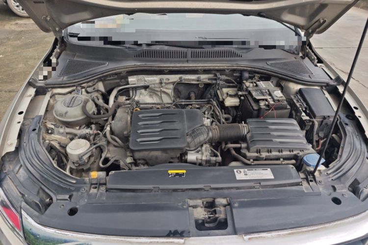 Used Volkswagen Lavida 2019 1.5L Automatic Comfort Edition China VI Standard Engine Bay