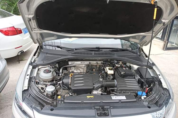 Used Volkswagen Lavida 2019 1.5L Automatic Vision Edition China VI Standard Engine Bay