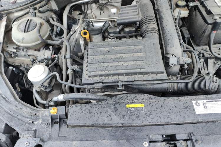 Used Volkswagen Lavida 2019 280TSI DSG Luxury Edition China VI Standard Engine Bay Right
