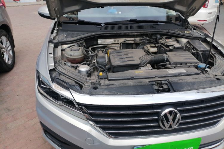 Used Volkswagen Lavida 2019 1.5L Automatic Vision Edition China VI Standard Engine Bay Right
