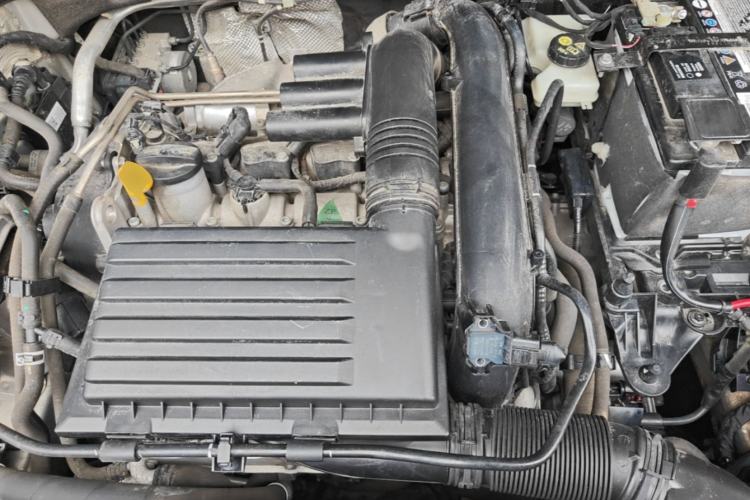 Used Volkswagen Lavida 2019 280TSI DSG Comfort Edition China VI standard Engine Bay