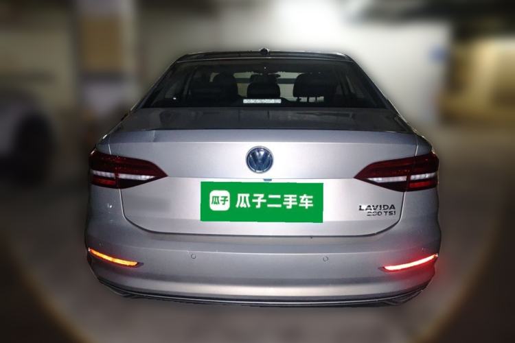 Used Volkswagen Lavida 2019 280TSI DSG Luxury Edition China VI Standard Exterior 4