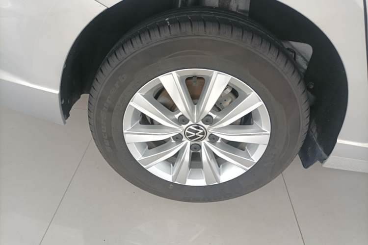 Used Volkswagen Lavida 2019 1.5L Automatic Comfort Edition China VI Standard Exterior 5