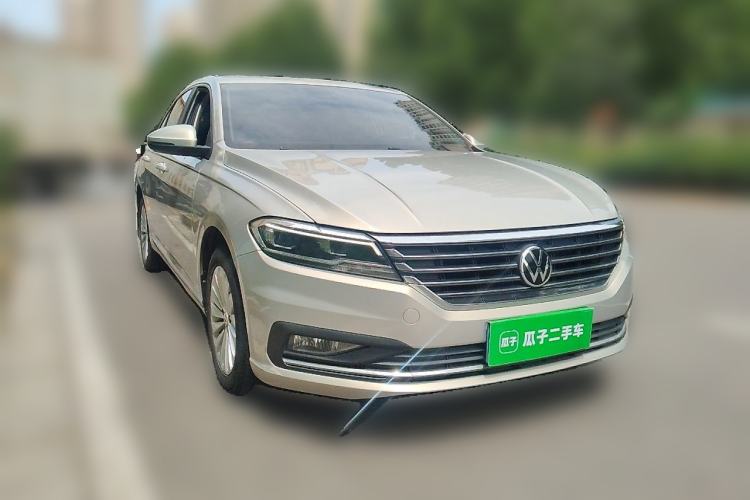 Used Volkswagen Lavida 2019 280TSI DSG Comfort Edition China VI standard Front Right 45 Deg