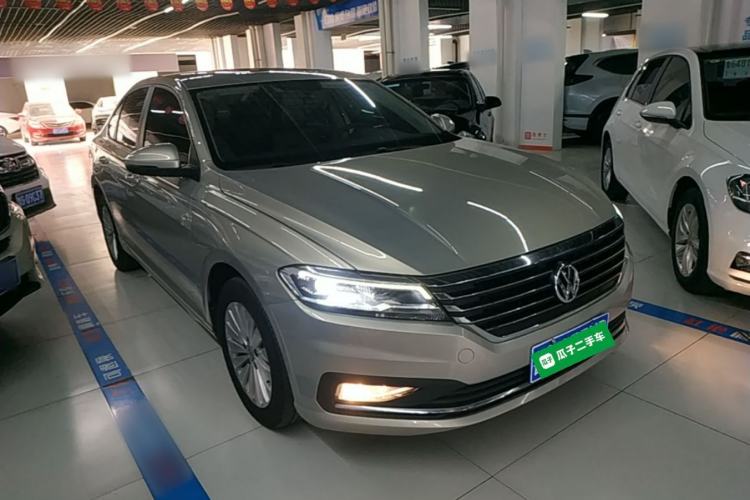 Used Volkswagen Lavida 2019 280TSI DSG Comfort Edition China VI standard Front Right 45 Deg