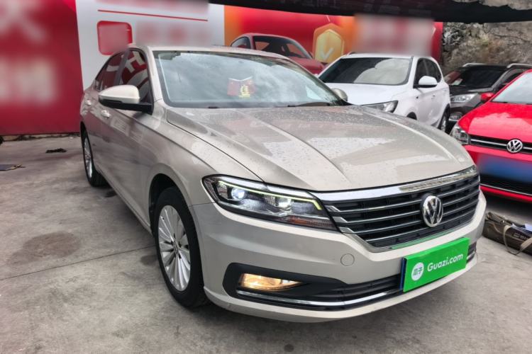 Used Volkswagen Lavida 2019 1.5L Automatic Comfort Edition China VI Standard Front Right 45 Deg