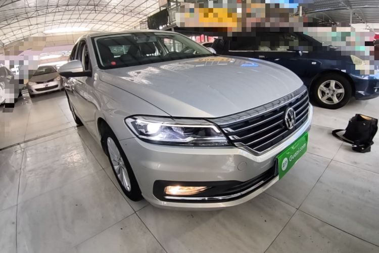 Used Volkswagen Lavida 2019 1.5L Automatic Comfort Edition China VI Standard Front Right 45 Deg