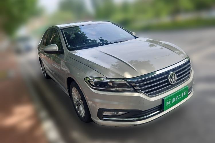 Used Volkswagen Lavida 2019 1.5L Automatic Comfort Edition China VI Standard Front Right 45 Deg