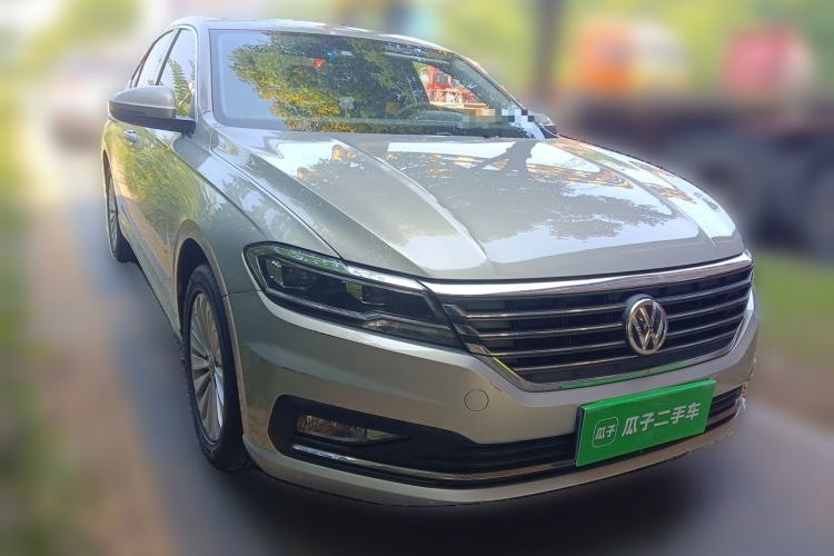 Used Volkswagen Lavida 2019 1.5L Automatic Comfort Edition China VI Standard Front Right 45 Deg