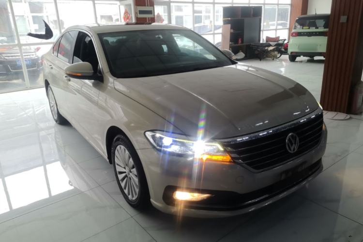 Used Volkswagen Lavida 2019 1.5L Automatic Comfort Edition China VI Standard Front Right 45 Deg