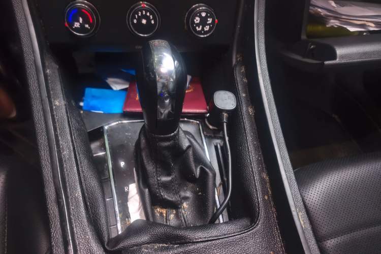 Used Volkswagen Lavida 2019 1.5L Automatic Comfort Edition China VI Standard Gear Lever
