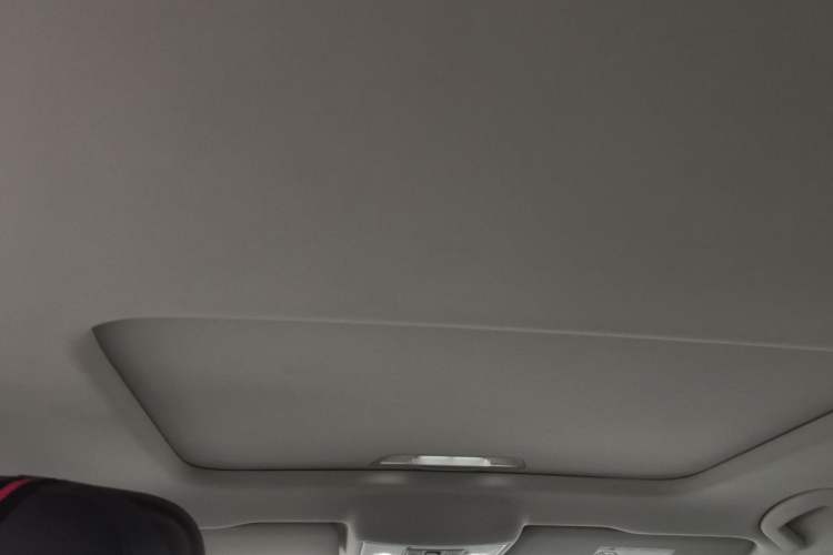 Used Volkswagen Lavida 2019 1.5L Automatic Comfort Edition China VI Standard Headliner