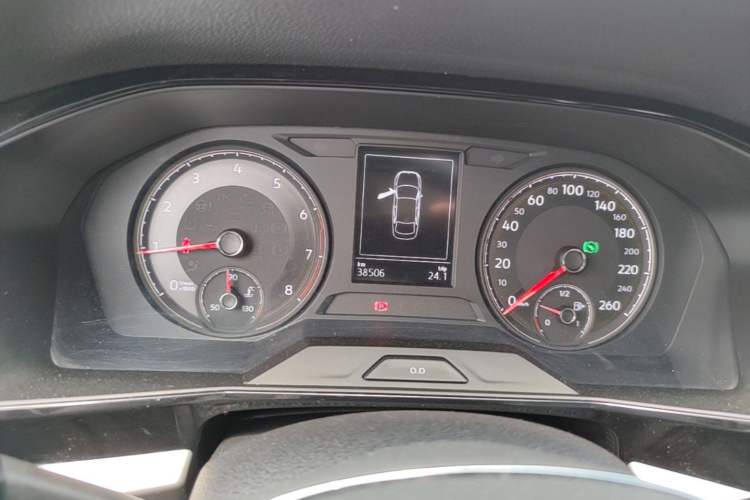 Used Volkswagen Lavida 2019 1.5L Automatic Comfort Edition China VI Standard Instrument Cluster