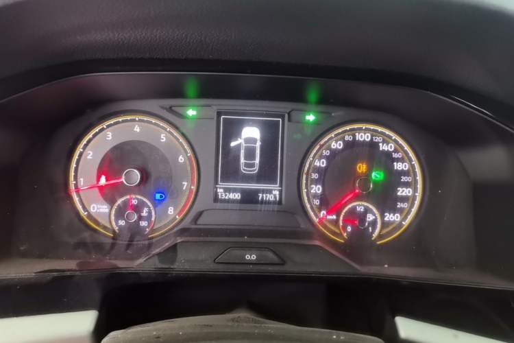 Used Volkswagen Lavida 2019 1.5L Automatic Comfort Edition China VI Standard Instrument Cluster