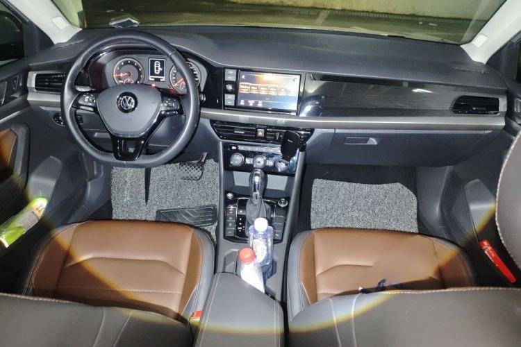 Used Volkswagen Lavida 2019 280TSI DSG Luxury Edition China VI Standard Interior 2