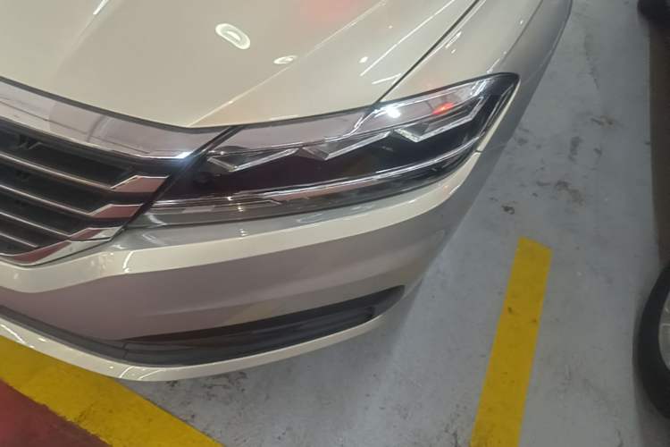 Used Volkswagen Lavida 2019 1.5L Automatic Fashion Edition China VI Left Front Headlight