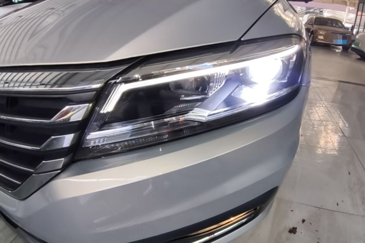 Used Volkswagen Lavida 2019 1.5L Automatic Comfort Edition China VI Standard Left Front Headlight
