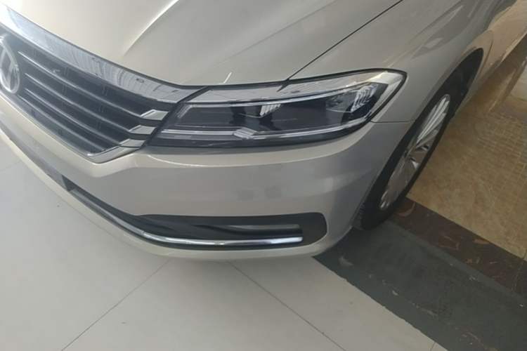 Used Volkswagen Lavida 2019 1.5L Automatic Comfort Edition China VI Standard Left Front Headlight