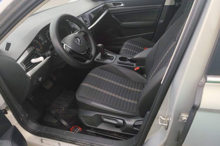 Used Volkswagen Lavida 2019 280TSI DSG Comfort Edition China VI standard Left Front Seat