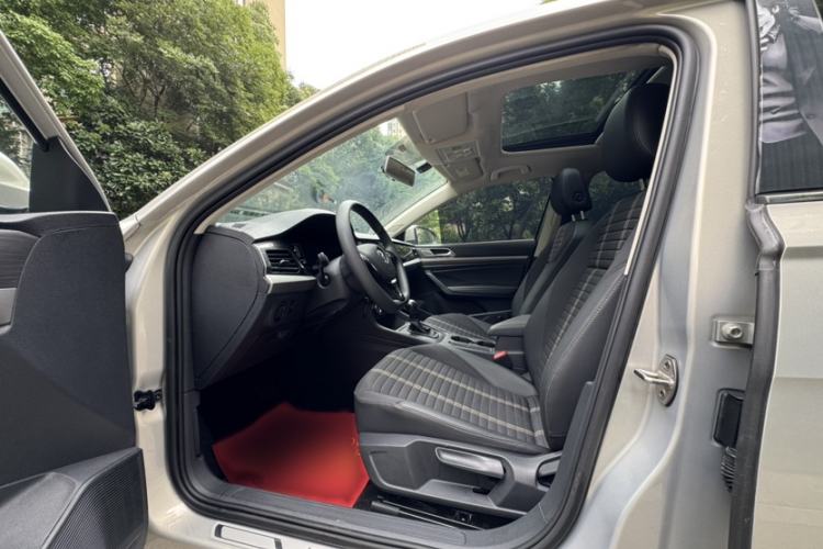 Used Volkswagen Lavida 2019 280TSI DSG Comfort Edition China VI standard Left Front Seat