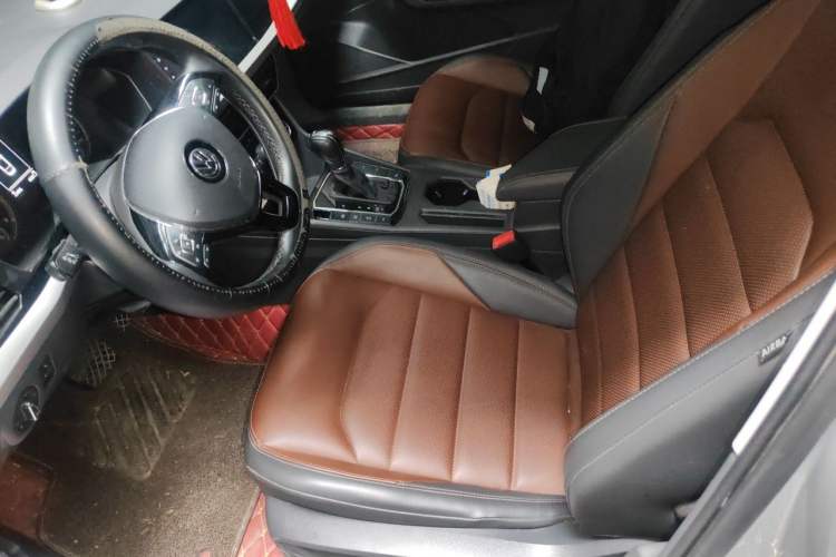 Used Volkswagen Lavida 2019 280TSI DSG Luxury Edition China VI Standard Left Front Seat