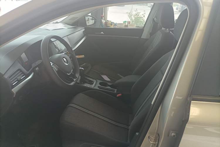 Used Volkswagen Lavida 2019 1.5L Automatic Comfort Edition China VI Standard Left Front Seat