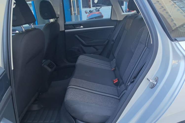 Used Volkswagen Lavida 2019 1.5L Automatic Fashion Edition China VI Left Rear Seat