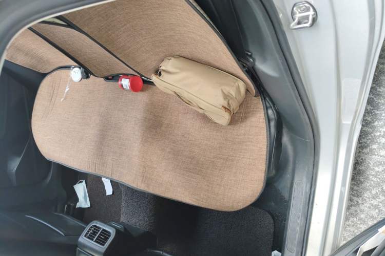 Used Volkswagen Lavida 2019 1.5L Automatic Fashion Edition China VI Left Rear Seat