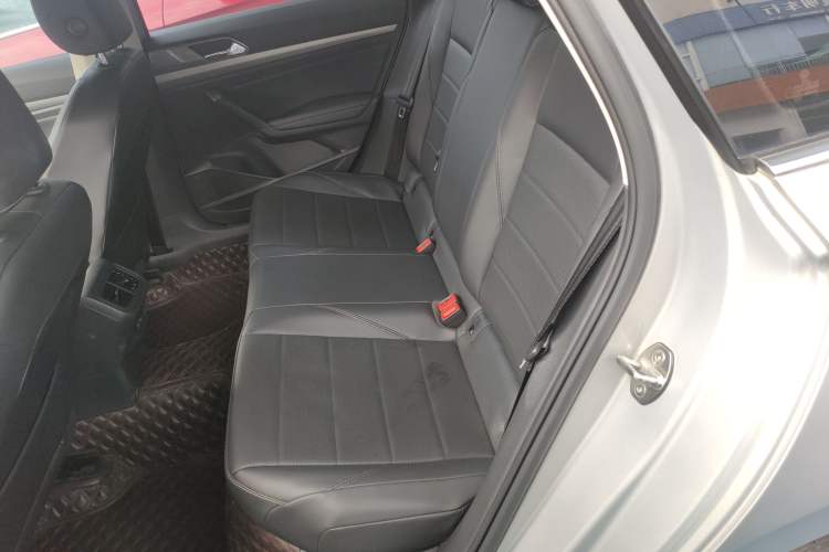Used Volkswagen Lavida 2019 1.5L Automatic Comfort Edition China VI Standard Left Rear Seat
