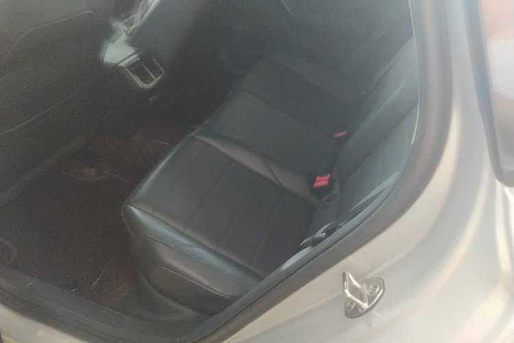 Used Volkswagen Lavida 2019 1.5L Automatic Comfort Edition China VI Standard Left Rear Seat