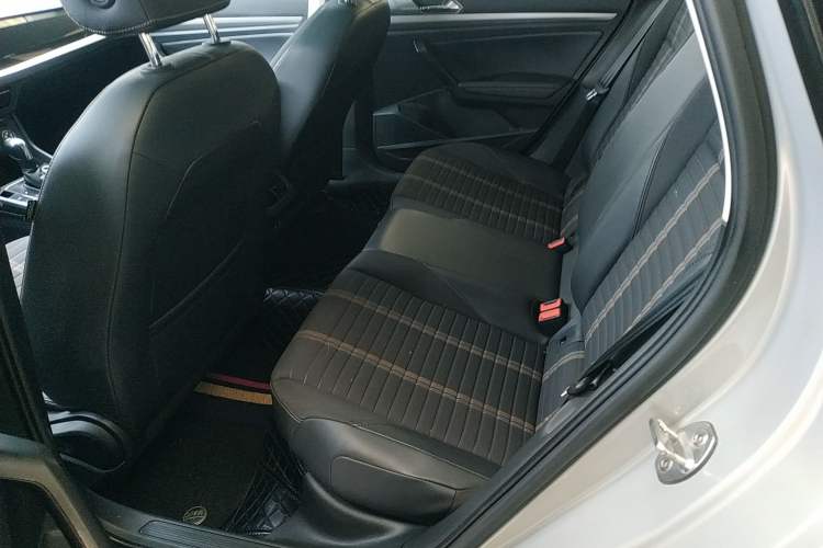 Used Volkswagen Lavida 2019 280TSI DSG Comfort Edition China VI standard Left Rear Seat