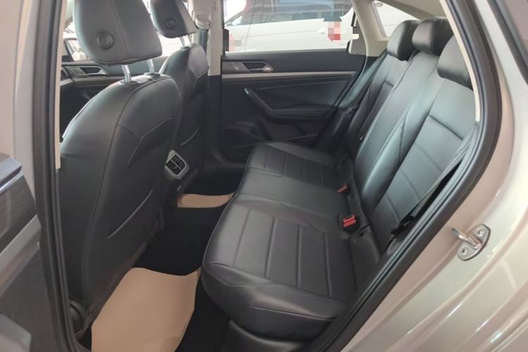 Used Volkswagen Lavida 2019 1.5L Automatic Comfort Edition China VI Standard Left Rear Seat