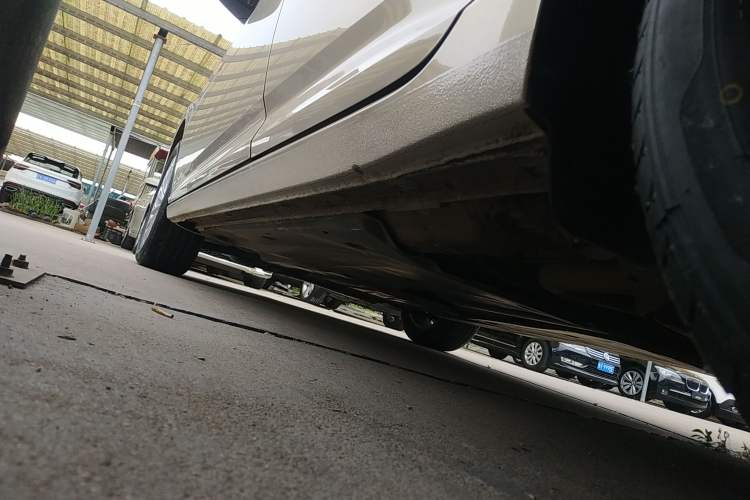 Used Volkswagen Lavida 2019 280TSI DSG Comfort Edition China VI standard Left Side Sill