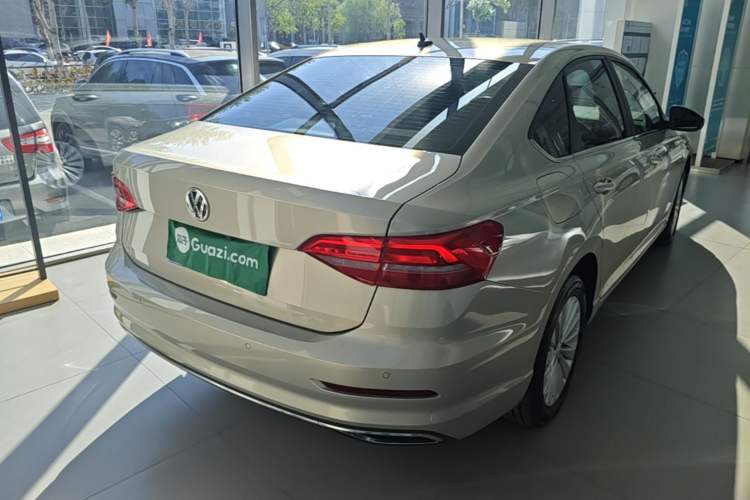 Used Volkswagen Lavida 2019 280TSI DSG Comfort Edition China VI standard Rear Right 45 Deg