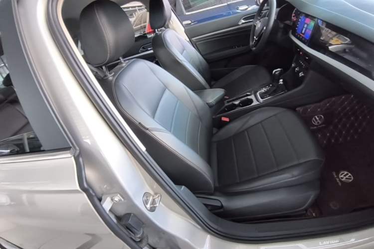 Used Volkswagen Lavida 2019 1.5L Automatic Comfort Edition China VI Standard Right Front Seat
