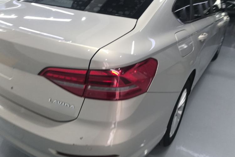 Used Volkswagen Lavida 2019 280TSI DSG Comfort Edition China VI standard Right Rear Taillight