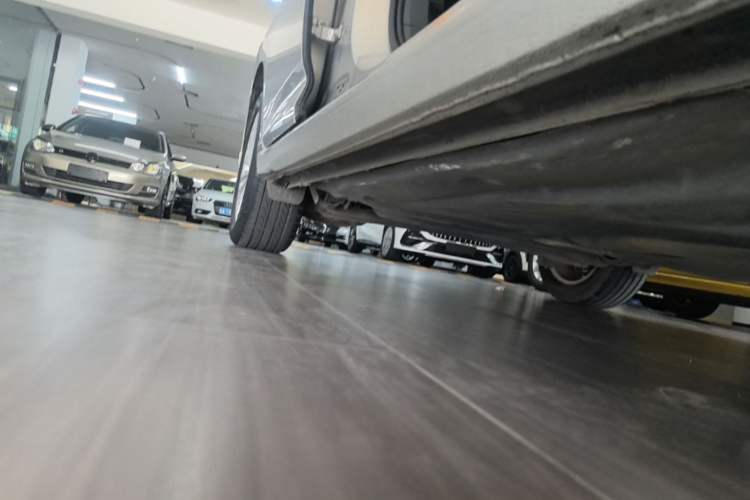 Used Volkswagen Lavida 2019 280TSI DSG Comfort Edition China VI standard Right Side Sill