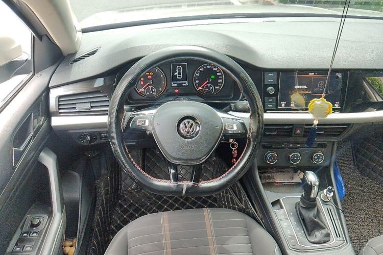 Used Volkswagen Lavida 2019 280TSI DSG Comfort Edition China VI standard Steering Wheel