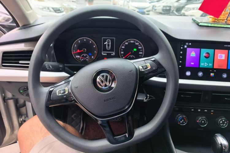 Used Volkswagen Lavida 2019 1.5L Automatic Comfort Edition China VI Standard Steering Wheel
