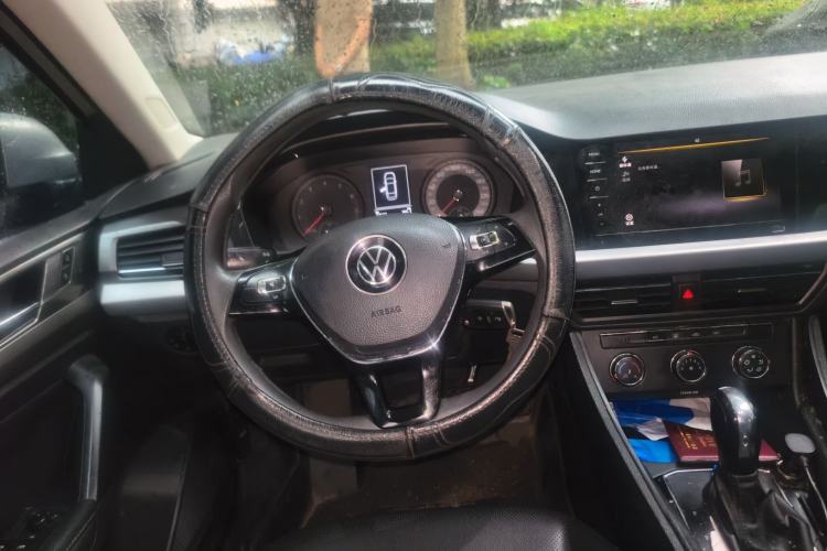 Used Volkswagen Lavida 2019 1.5L Automatic Comfort Edition China VI Standard Steering Wheel