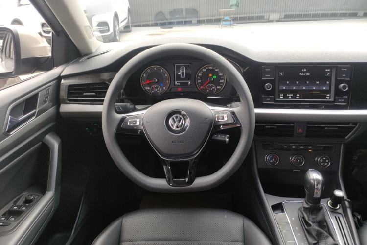 Used Volkswagen Lavida 2019 1.5L Automatic Comfort Edition China VI Standard Steering Wheel