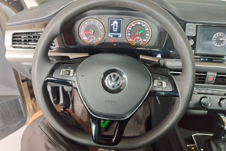 Used Volkswagen Lavida 2019 1.5L Automatic Comfort Edition China VI Standard Steering Wheel