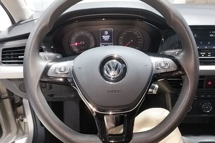Used Volkswagen Lavida 2019 1.5L Automatic Comfort Edition China VI Standard Steering Wheel