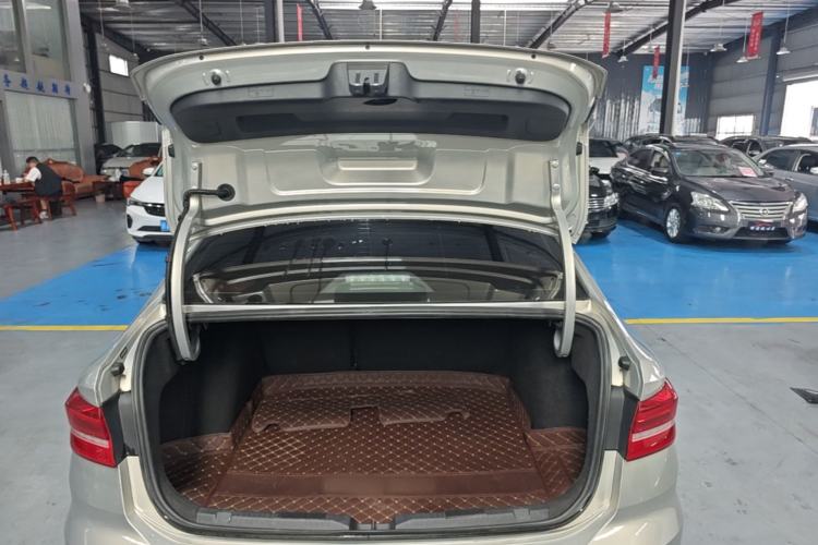 Used Volkswagen Lavida 2019 280TSI DSG Comfort Edition China VI standard Trunk