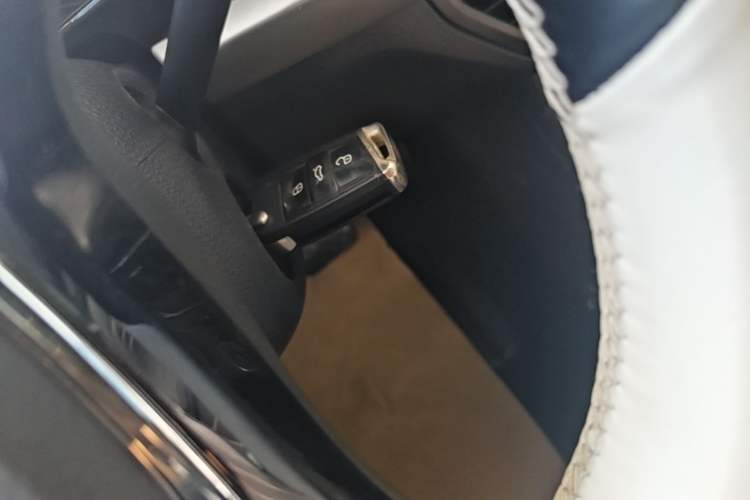 Used Volkswagen Lavida 2019 280TSI DSG Comfort Edition China VI standard Vehicle Key