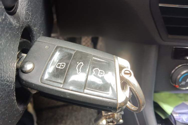 Used Volkswagen Lavida 2019 1.5L Automatic Comfort Edition China VI Standard Vehicle Key