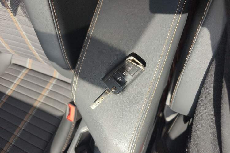 Used Volkswagen Lavida 2019 280TSI DSG Comfort Edition China VI standard Vehicle Key